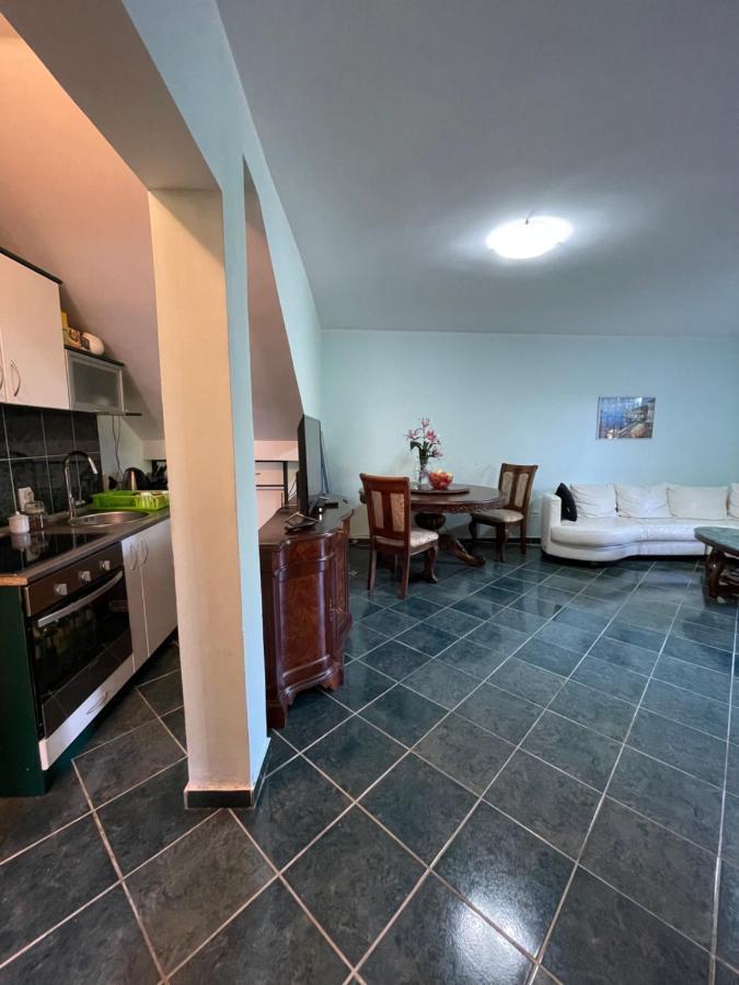 4M Apartments Petrovac Buitenkant foto