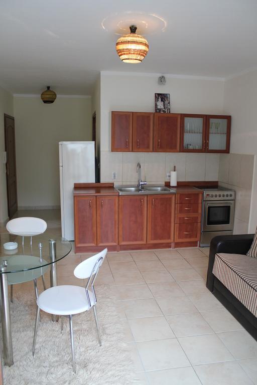 4M Apartments Petrovac Kamer foto